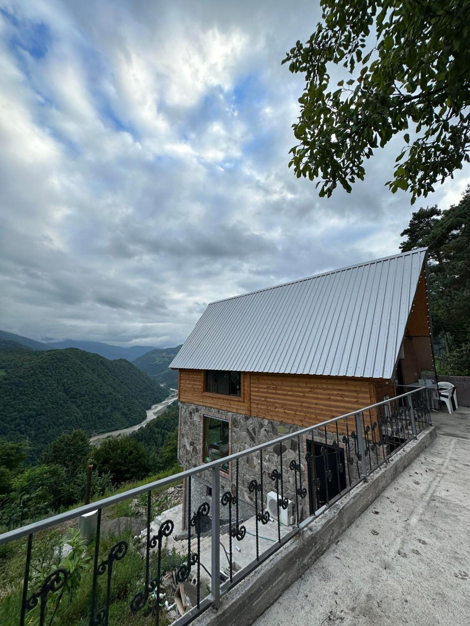 Highland • Varjanisi *